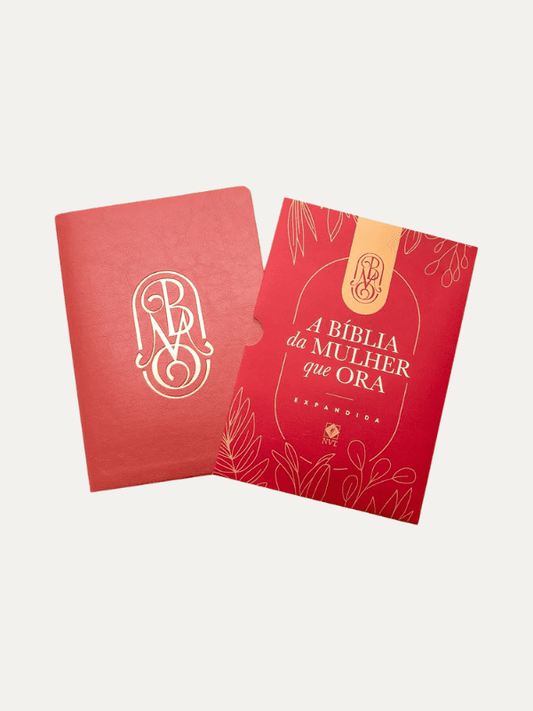 A Bíblia da Mulher que Ora - Edição Expandida | NVT | Letra Normal | Vinho